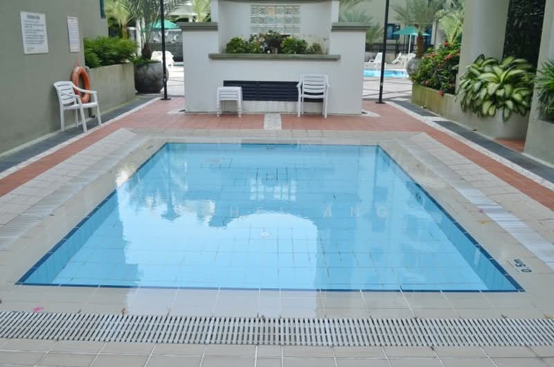 Montrosa, 132 Hillview Avenue, 3 Bedrooms, 1,206 sqft, Condominium For Sale, by Rachel Ang, 500171184 - Pool - PropertyGuru.com.sg