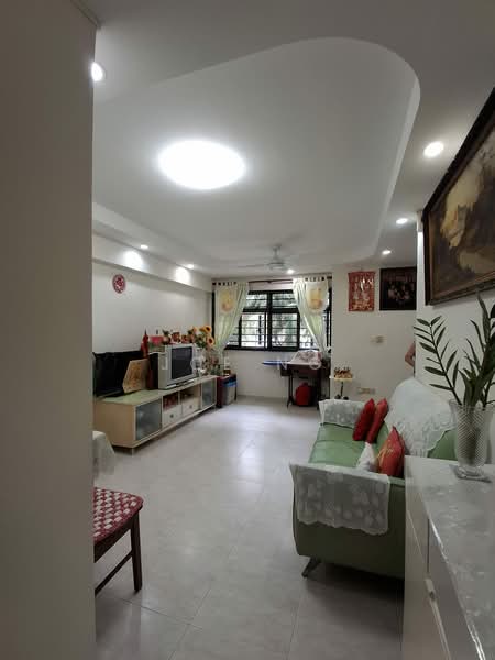 482 Admiralty Link, 482 Admiralty Link, Room Rental, 100 sqft, HDB Flat For Rent, by JOE NG, 500171188 - Living Room - PropertyGuru.com.sg