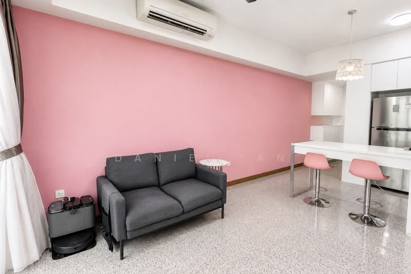 Hillsta, Phoenix Road, 1 Bedroom, 570 sqft, Condominium For Sale, by Daniel Tan, 500171191 - Living Room - PropertyGuru.com.sg