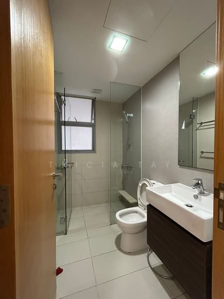 Prive, 31 Punggol Field, Room Rental, 150 sqft, Executive Condominium For Rent, by Tricia Tay, 500171194 - Bathroom - PropertyGuru.com.sg