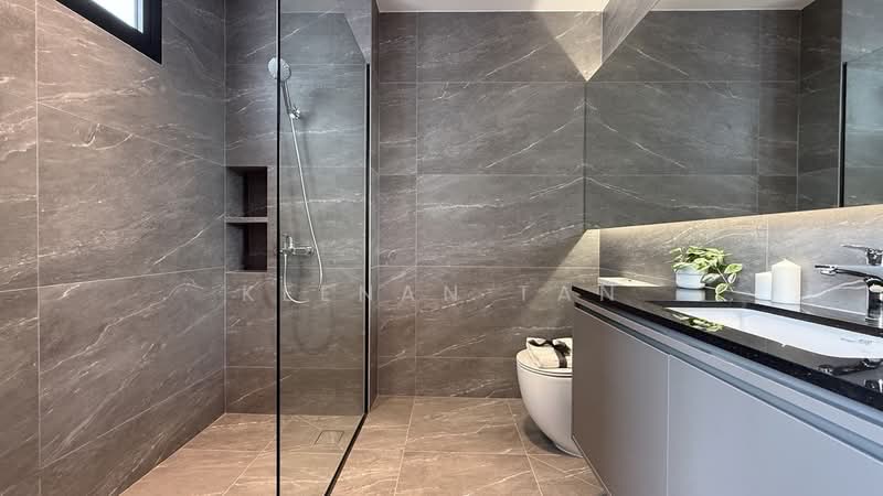 Sembawang - Jalan Sankam, , 5 Bedrooms, 4,834 sqft, Terraced House For Sale, by Keenan Tan, 500171204 - Bathroom - PropertyGuru.com.sg