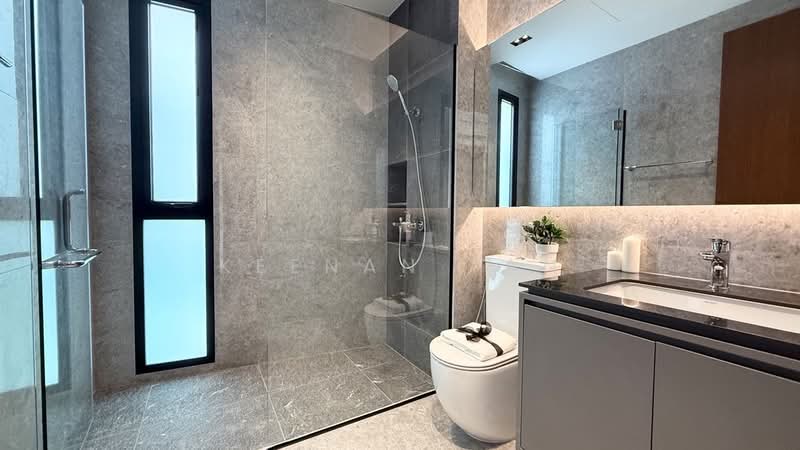 Sembawang - Jalan Sankam, , 5 Bedrooms, 4,834 sqft, Terraced House For Sale, by Keenan Tan, 500171204 - Bathroom - PropertyGuru.com.sg