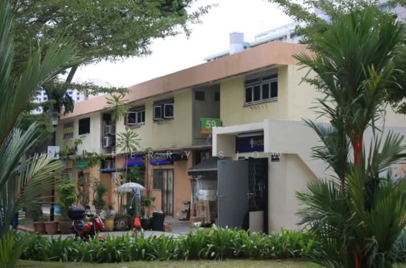 CHEAP GROUND FLOOR HDB SHOPHOUSE NEAR TO BEDOK AND TANAH MERAH MRT FOR RENT, New Upper Changi Road / Bedok North Street / Bedok South Avenue, 350 sqft, Shop / Shophouse For Rent, by Perry Siow, 500171207 - Exterior - CommercialGuru.com.sg