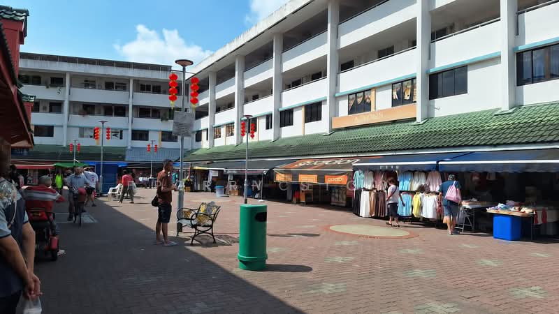 CHEAP GROUND FLOOR HDB SHOPHOUSE NEAR TO BEDOK AND TANAH MERAH MRT FOR RENT, New Upper Changi Road / Bedok North Street / Bedok South Avenue, 350 sqft, Shop / Shophouse For Rent, by Perry Siow, 500171207 - Exterior - CommercialGuru.com.sg