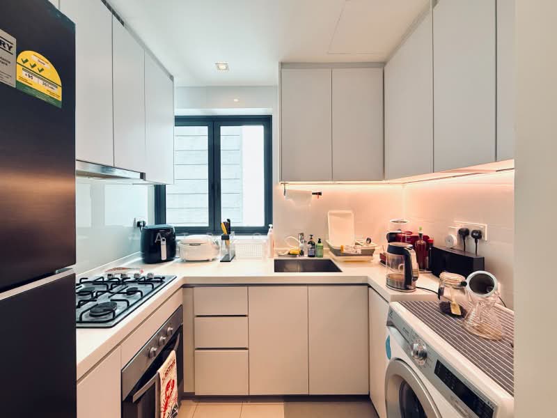 The Topiary, 13 Fernvale Lane, 2 Bedrooms, 753 sqft, Executive Condominium For Sale, by Patrick Chee, 500171210 - Kitchen - PropertyGuru.com.sg