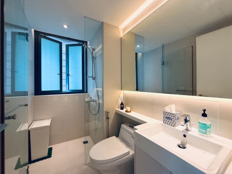 The Topiary, 13 Fernvale Lane, 2 Bedrooms, 753 sqft, Executive Condominium For Sale, by Patrick Chee, 500171210 - Bathroom - PropertyGuru.com.sg