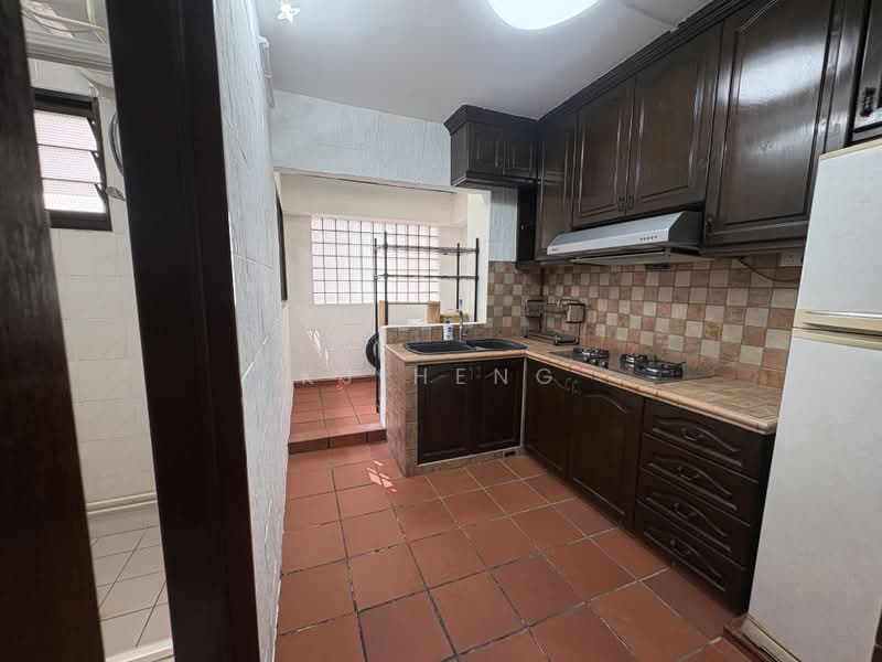 327 Sembawang Crescent, 327 Sembawang Crescent, 3 Bedrooms, 1,087 sqft, HDB Flat For Rent, by KJ Heng, 500171213 - Kitchen - PropertyGuru.com.sg