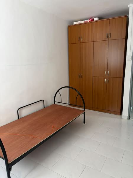 342 Ubi Avenue 1, 342 Ubi Avenue 1, 2 Bedrooms, 800 sqft, HDB Flat For Rent, by Renee Nicole Lee, 500171220 - Bedroom - PropertyGuru.com.sg