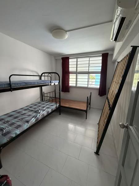 342 Ubi Avenue 1, 342 Ubi Avenue 1, 2 Bedrooms, 800 sqft, HDB Flat For Rent, by Renee Nicole Lee, 500171220 - Bedroom - PropertyGuru.com.sg