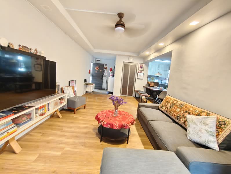 613 Choa Chu Kang Street 62, 613 Choa Chu Kang Street 62, 4 Bedrooms, 1,431 sqft, HDB Flat For Sale, by Alex Lim, 500171245 - Living Room - PropertyGuru.com.sg