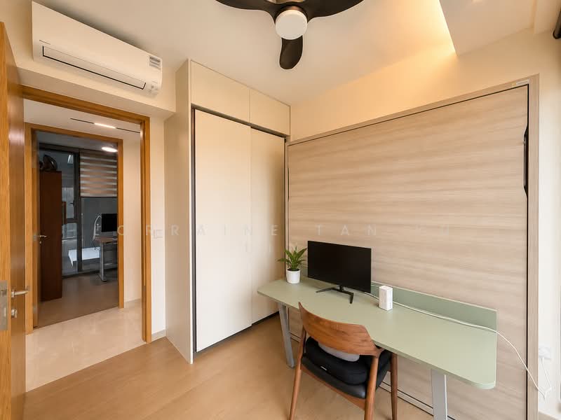 Penrose, 26 Sims Drive, 3 Bedrooms, 1,184 sqft, Condominium For Sale, by Lorraine Tan Yu Lin, 500171246 - Study - PropertyGuru.com.sg