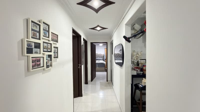 311A Anchorvale Lane, 311A Anchorvale Lane, 3 Bedrooms, 1,001 sqft, HDB Flat For Sale, by Azizul Asri, 500171249 - Corridor - PropertyGuru.com.sg