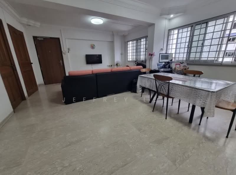 404 Choa Chu Kang Avenue 3, 404 Choa Chu Kang Avenue 3, 3 Bedrooms, 1,120 sqft, HDB Flat For Rent, by Jeffrey Lee, 500171264 - Living Room - PropertyGuru.com.sg