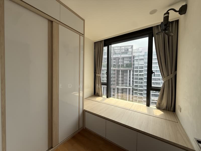 Artra, 12 Alexandra View, 3 Bedrooms, 1,044 sqft, Condominium For Sale, by Edwin Tay, 500171266 - Bedroom - PropertyGuru.com.sg