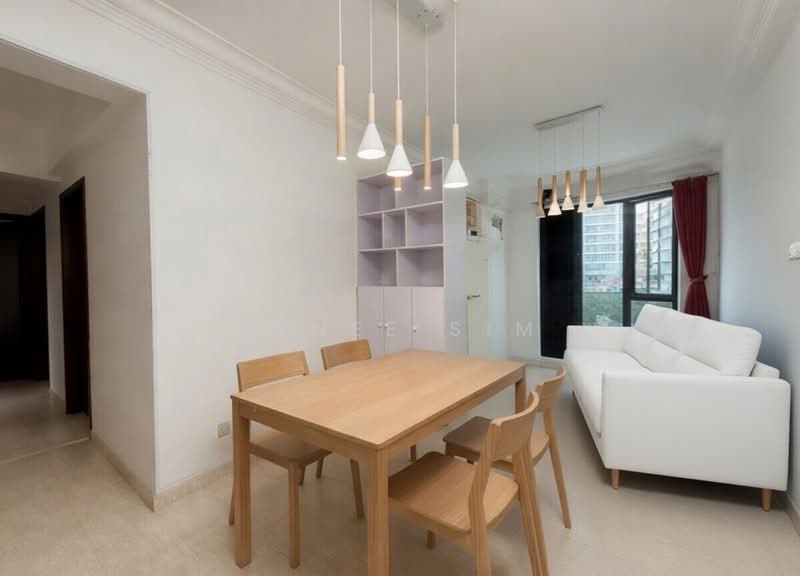 Fortune Jade, 501 Dunman Road, 3 Bedrooms, 1,141 sqft, Apartment For Sale, by Renee Sim, 500171270 - Living Room - PropertyGuru.com.sg