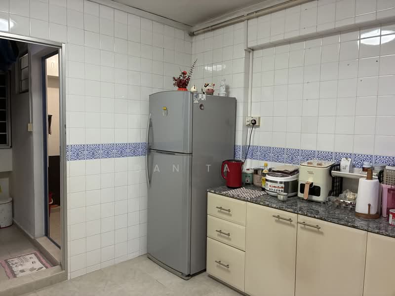 743 Woodlands Circle, 743 Woodlands Circle, 3 Bedrooms, 990 sqft, HDB Flat For Sale, by Dan Tay, 500171273 - Kitchen - PropertyGuru.com.sg