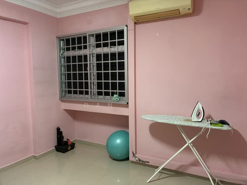 743 Woodlands Circle, 743 Woodlands Circle, 3 Bedrooms, 990 sqft, HDB Flat For Sale, by Dan Tay, 500171273 - Interior - PropertyGuru.com.sg