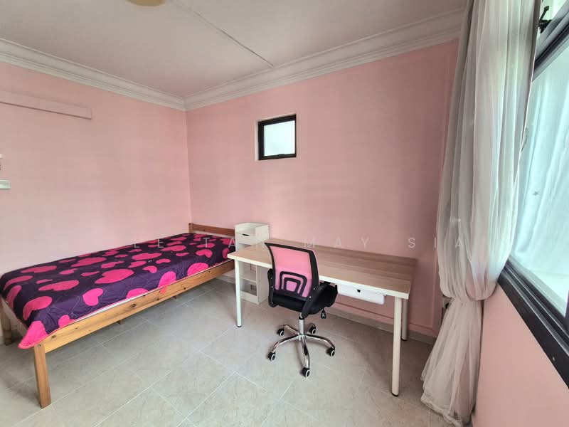 130 Rivervale Street, 130 Rivervale Street, Room Rental, 100 sqft, HDB Flat For Rent, by Belle Tan May Sian, 500171289 - Bedroom - PropertyGuru.com.sg