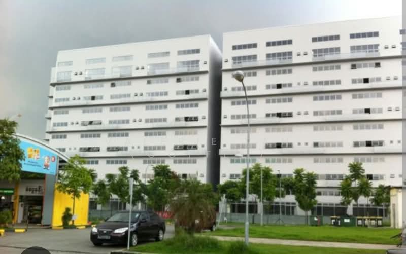 Pioneer Centre, 1 Soon Lee Street, 1,496 sqft, Factory / Workshop (B2) For Sale, by Valerie Tan (Coffee), 500171290 - Exterior - CommercialGuru.com.sg