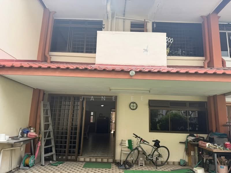 Serangoon Central Recreation Lane Braddel heights estate, Recreation Lane, 5 Bedrooms, 2,970 sqft, Terraced House For Sale, by Jane Ee, 500171291 - PropertyGuru.com.sg