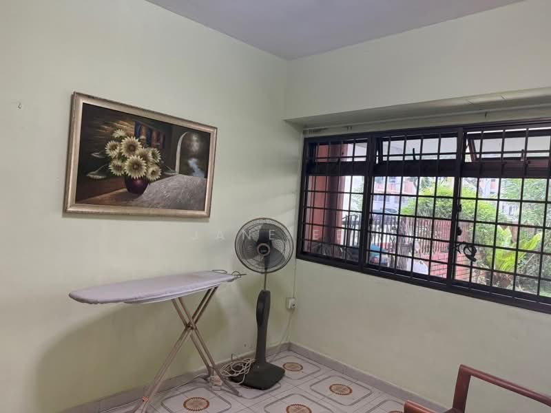 17 Recreation Lane, Recreation Lane, 5 Bedrooms, 2,970 sqft, Terraced House For Sale, by Jane Ee, 500171291 - PropertyGuru.com.sg