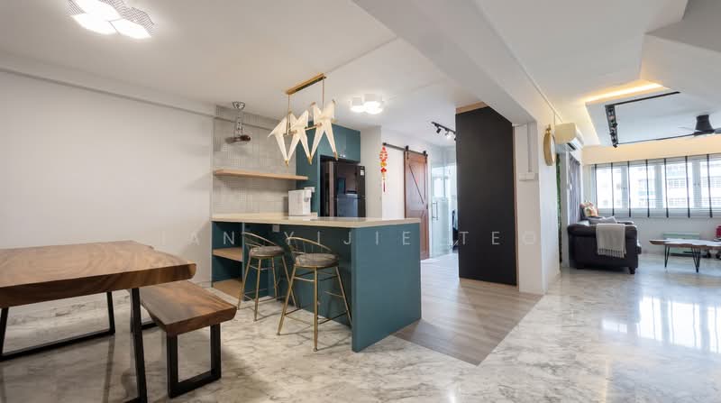 S.U.P.E.R C.H.E.A.P! 6 mins to Pioneer MRT! 3 Supermarkets in 6 mins!, Jurong West Street 71, 3 Bedrooms, 1,571 sqft, HDB Flat For Sale, by Ian Yijie Teo, 500171292 - Kitchen - PropertyGuru.com.sg