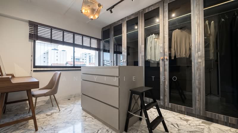 S.U.P.E.R C.H.E.A.P! 6 mins to Pioneer MRT! 3 Supermarkets in 6 mins!, Jurong West Street 71, 3 Bedrooms, 1,571 sqft, HDB Flat For Sale, by Ian Yijie Teo, 500171292 - Interior - PropertyGuru.com.sg