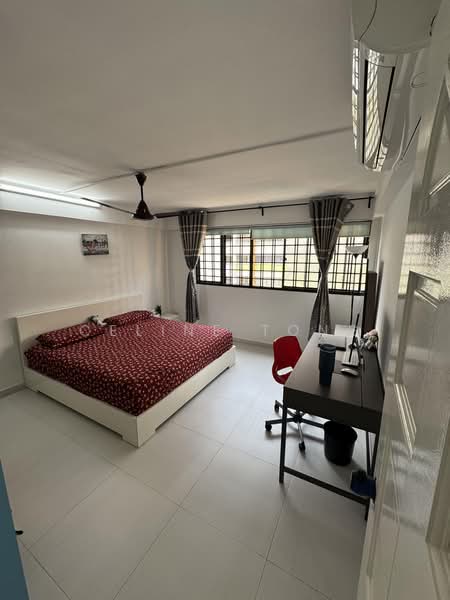 805 Yishun Ring Road, 805 Yishun Ring Road, 3 Bedrooms, 1,313 sqft, HDB Flat For Sale, by Celine Tong, 500171294 - Bedroom - PropertyGuru.com.sg