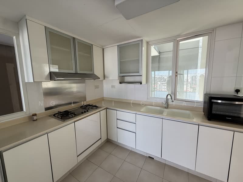 Blossoms @ Woodleigh, 10 Woodleigh Close, 3 Bedrooms, 1,206 sqft, Condominium For Sale, by Ng Lu Li (Celia), 500171297 - Kitchen - PropertyGuru.com.sg