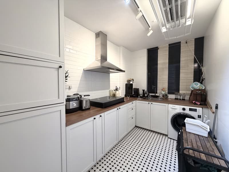 473 Segar Road, 473 Segar Road, 3 Bedrooms, 1,184 sqft, HDB Flat For Sale, by Mohamed Yaseen, 500171318 - Kitchen - PropertyGuru.com.sg