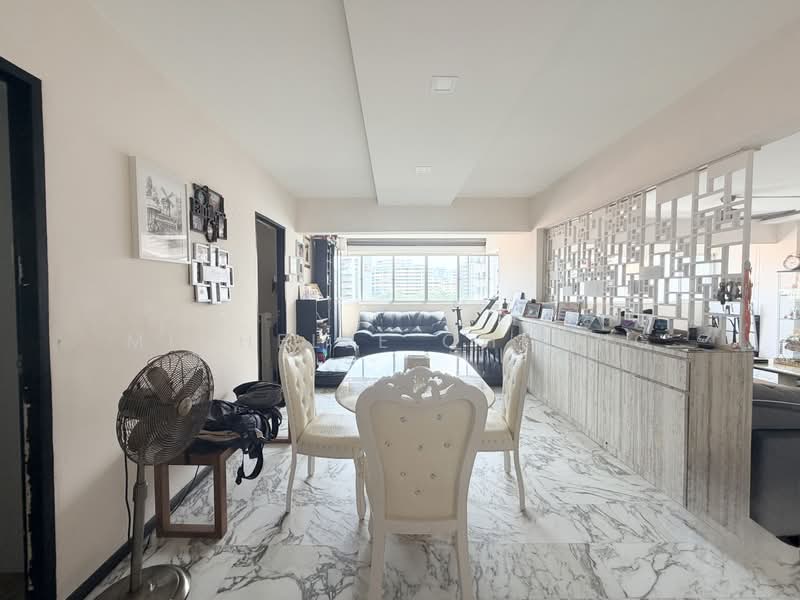 121 Potong Pasir Avenue 1, 121 Potong Pasir Avenue 1, 3 Bedrooms, 1,441 sqft, HDB Flat For Sale, by Michelle Cheong, 500171323 - Living Room - PropertyGuru.com.sg