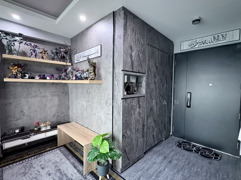 421C Northshore Drive, 421C Northshore Drive, 2 Bedrooms, 721 sqft, HDB Flat For Sale, by Sharique Tan, 500171328 - Entrance - PropertyGuru.com.sg