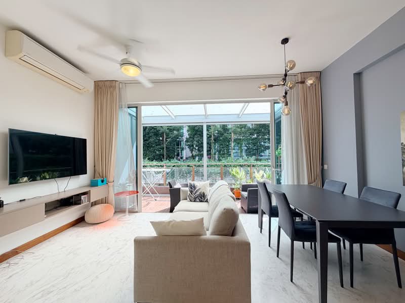 Floridian, 965 Bukit Timah Road, 2 Bedrooms, 926 sqft, Condominium For Sale, by Vivian Ong, 500171332 - Living Room - PropertyGuru.com.sg