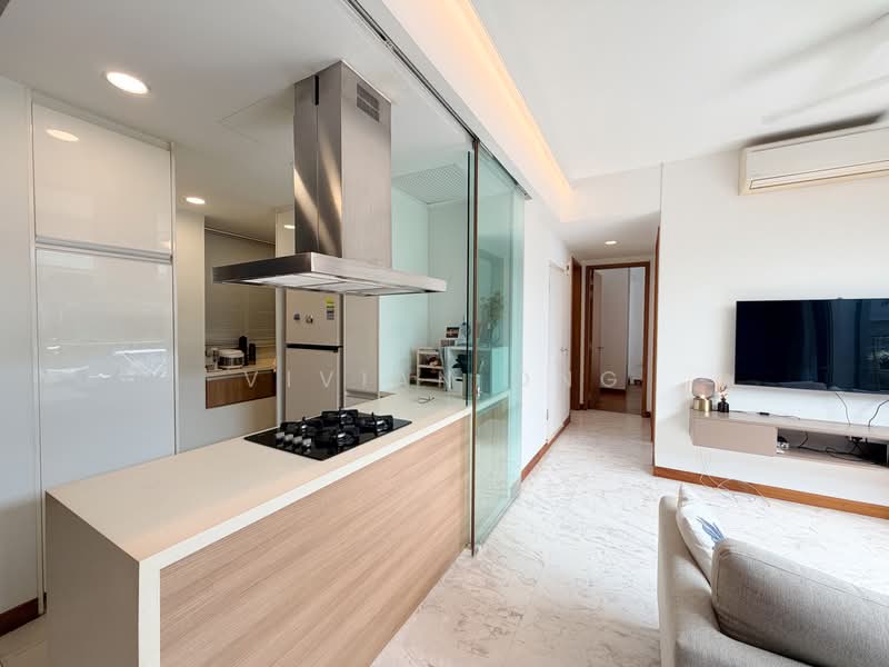 Floridian, 965 Bukit Timah Road, 2 Bedrooms, 926 sqft, Condominium For Sale, by Vivian Ong, 500171332 - Kitchen - PropertyGuru.com.sg