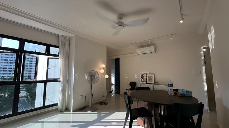 47 Jalan Tiga, 47 Jalan Tiga, 3 Bedrooms, 915 sqft, HDB Flat For Rent, by Sean Lee, 500171336 - Living Room - PropertyGuru.com.sg