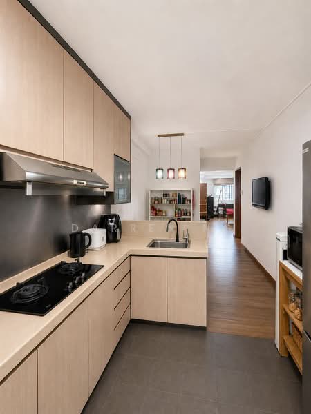 113 Bukit Batok West Avenue 6, 113 Bukit Batok West Avenue 6, 3 Bedrooms, 1,119 sqft, HDB Flat For Rent, by Darren Ng, 500171341 - Kitchen - PropertyGuru.com.sg