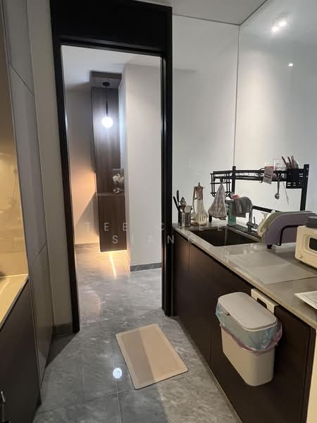 Sky Everton, 50 Everton Road, 3 Bedrooms, 915 sqft, Condominium For Rent, by Tee Chee Siang, 500171345 - Kitchen - PropertyGuru.com.sg