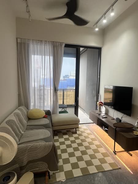 Sky Everton, 50 Everton Road, 3 Bedrooms, 915 sqft, Condominium For Rent, by Tee Chee Siang, 500171345 - Living Room - PropertyGuru.com.sg