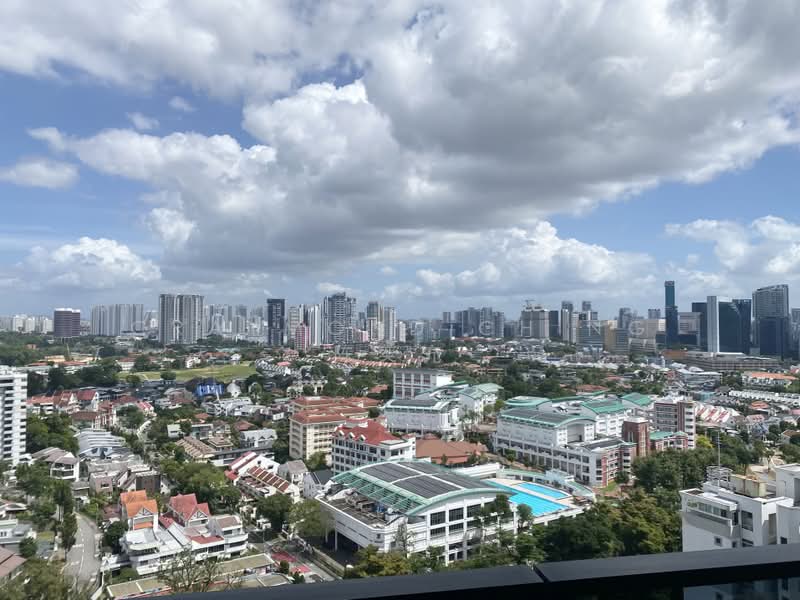Perfect Ten, 323 Bukit Timah Road, 3 Bedrooms, 1,227 sqft, Condominium For Rent, by Craymond Ching 陈奕充, 500171351 - Exterior - PropertyGuru.com.sg