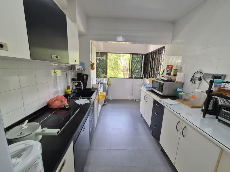 241 Compassvale Walk, 241 Compassvale Walk, 3 Bedrooms, 1,076 sqft, HDB Flat For Sale, by Hazel Goh, 500171353 - Kitchen - PropertyGuru.com.sg