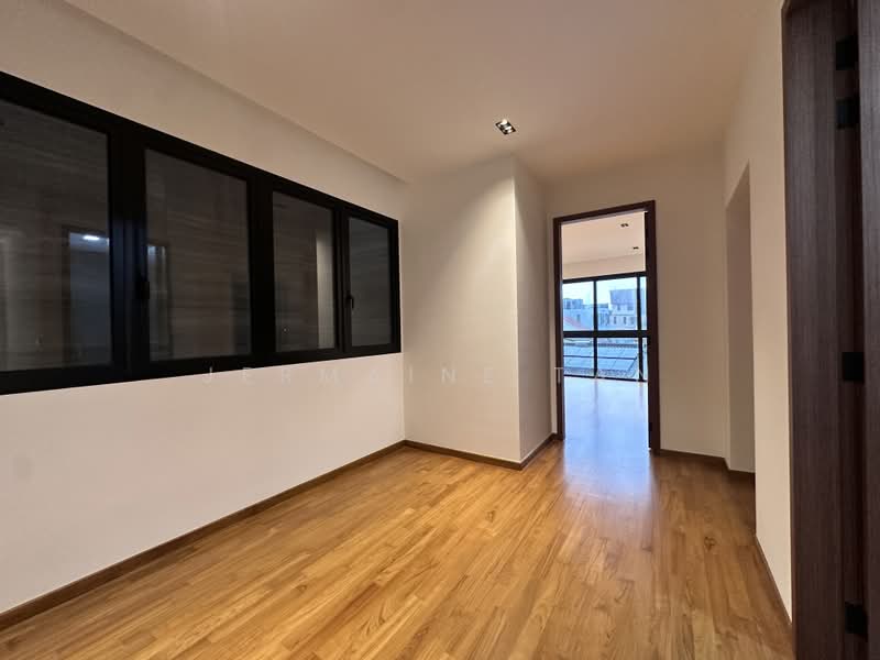 Jalan Sankam, , 5 Bedrooms, 4,834 sqft, Terraced House For Sale, by Jermaine Tan, 500171357 - Family Area - PropertyGuru.com.sg
