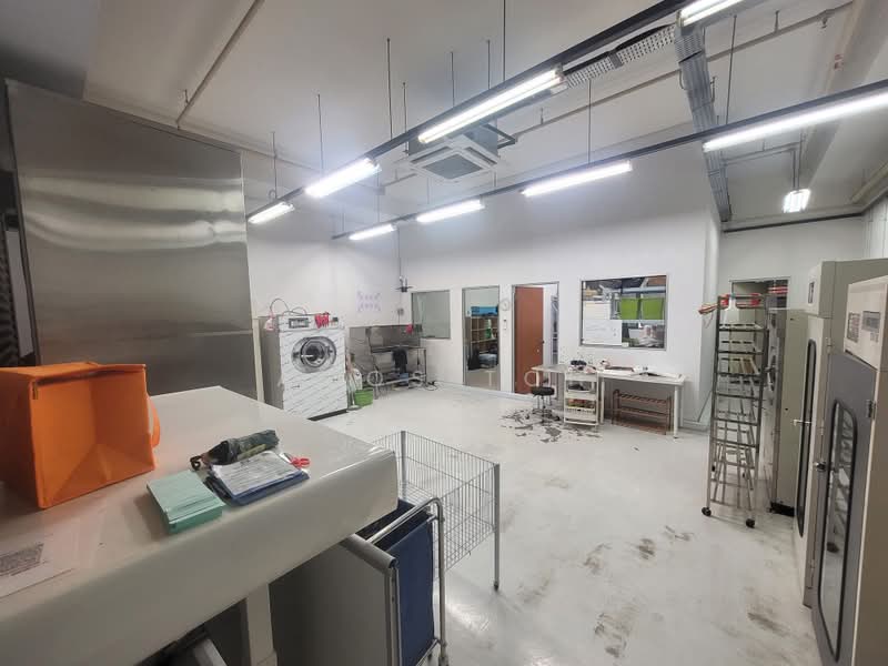Toh Guan Centre, 21 Toh Guan Road East, 1,140 sqft, Factory / Workshop (B2) For Rent, by Amos Toh, 500171367 - Interior - CommercialGuru.com.sg