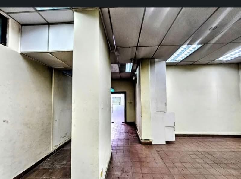 Shop inside Fernwood Tower Condo, Fernwood Terrace, 1,162 sqft, Shop / Shophouse For Sale, by Jodia Tay, 500171368 - Interior - CommercialGuru.com.sg