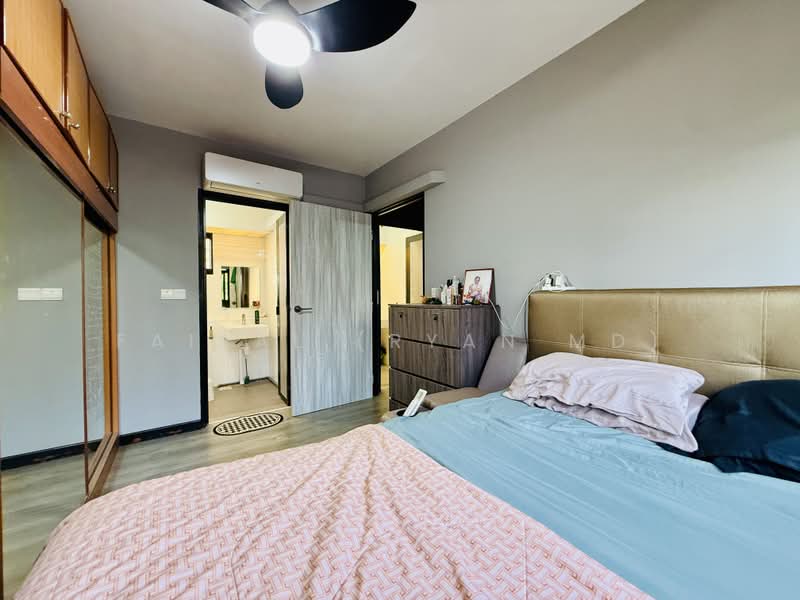 547C Segar Road, 547C Segar Road, 2 Bedrooms, 721 sqft, HDB Flat For Sale, by Faisal (Ryan MD), 500171376 - Bedroom - PropertyGuru.com.sg
