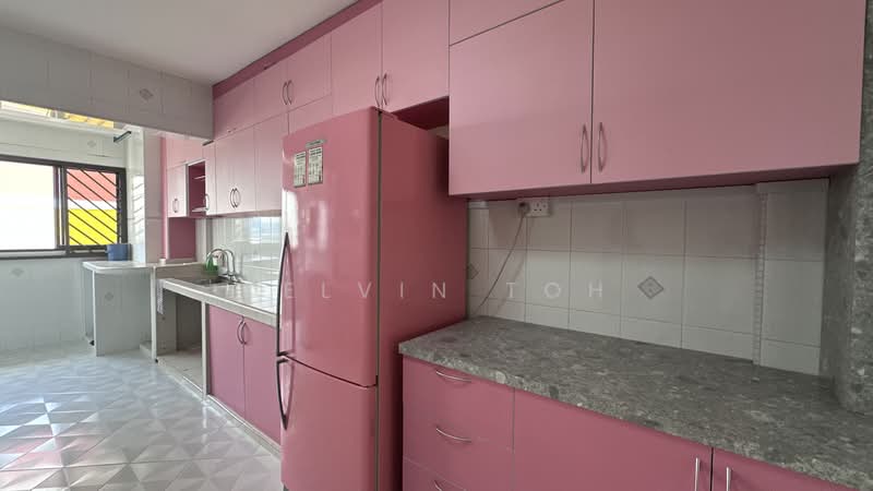 408 Pandan Gardens, 408 Pandan Gardens, 3 Bedrooms, 1,044 sqft, HDB Flat For Rent, by Kelvin Toh, 500171377 - Kitchen - PropertyGuru.com.sg
