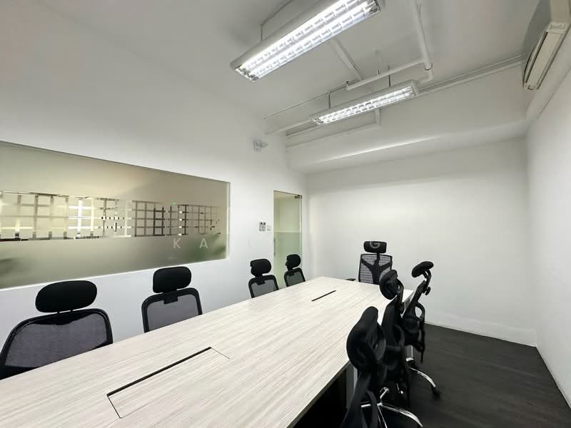 Wcega Tower, 21 Bukit Batok Crescent, 1,970 sqft, Light Industrial (B1) For Sale, by Kaili Ong, 500171378 - Interior - CommercialGuru.com.sg