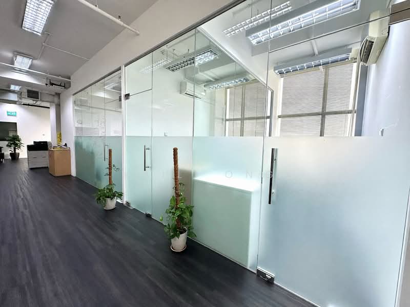 Wcega Tower, 21 Bukit Batok Crescent, 1,970 sqft, Light Industrial (B1) For Sale, by Kaili Ong, 500171378 - CommercialGuru.com.sg