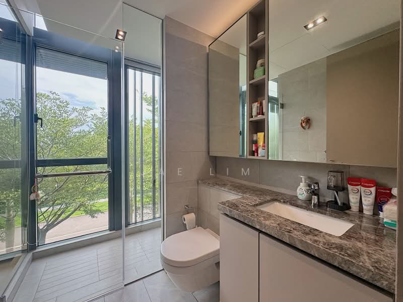 Watercove, , 5 Bedrooms, 3,466 sqft, Cluster House For Sale, by Jae Lim, 500171381 - Bathroom - PropertyGuru.com.sg