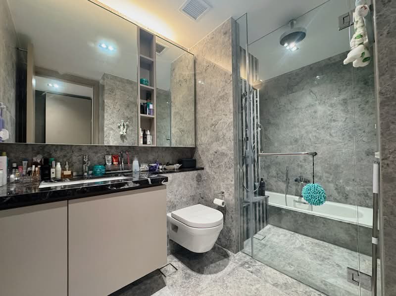 Watercove, , 5 Bedrooms, 3,466 sqft, Cluster House For Sale, by Jae Lim, 500171381 - Bathroom - PropertyGuru.com.sg