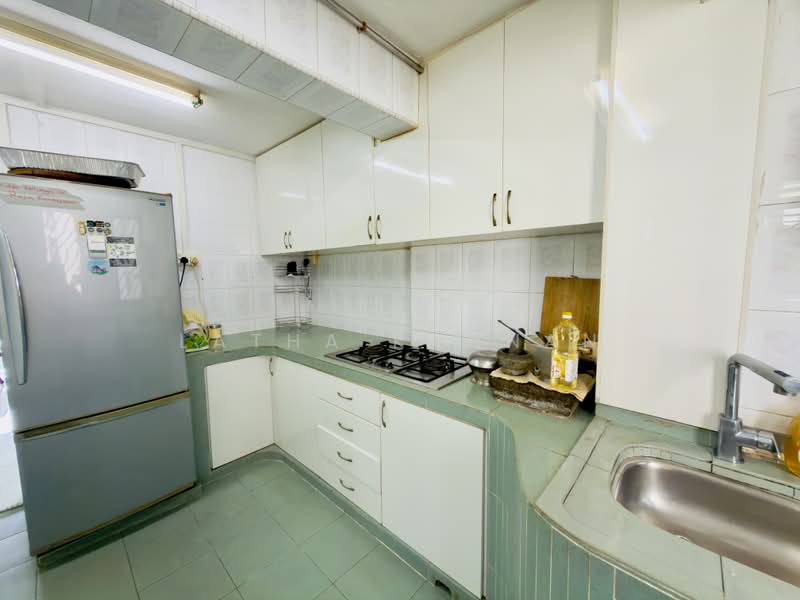 1 Tanjong Pagar Plaza, 1 Tanjong Pagar Plaza, 2 Bedrooms, 635 sqft, HDB Flat For Sale, by Latha Kannan, 500171385 - Kitchen - PropertyGuru.com.sg